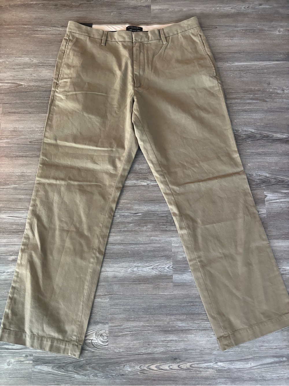 Banana Republic Men's Chino Pants - Tan